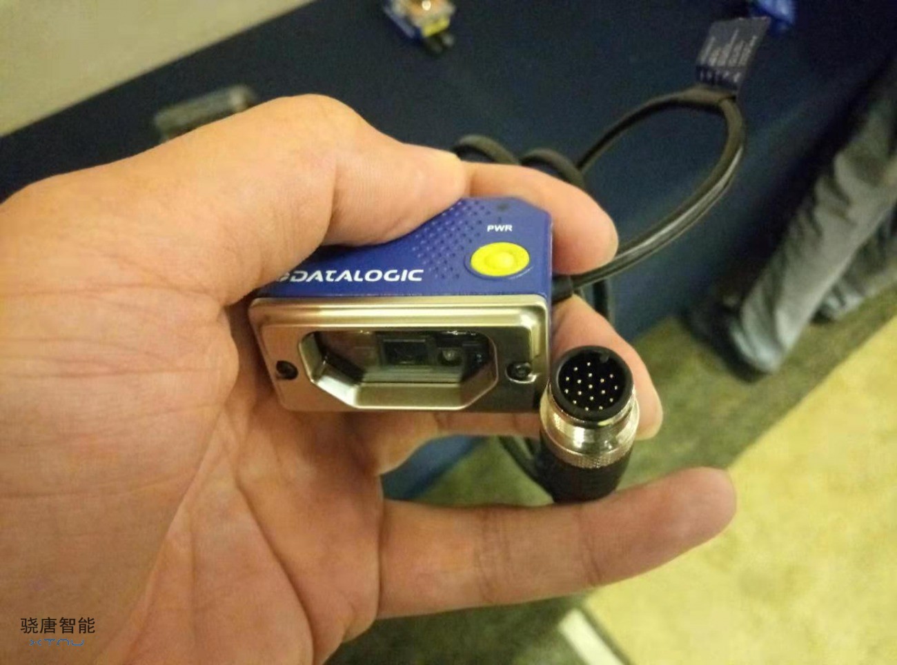 Matrix M120 超緊湊型工業(yè)二維條碼閱讀器